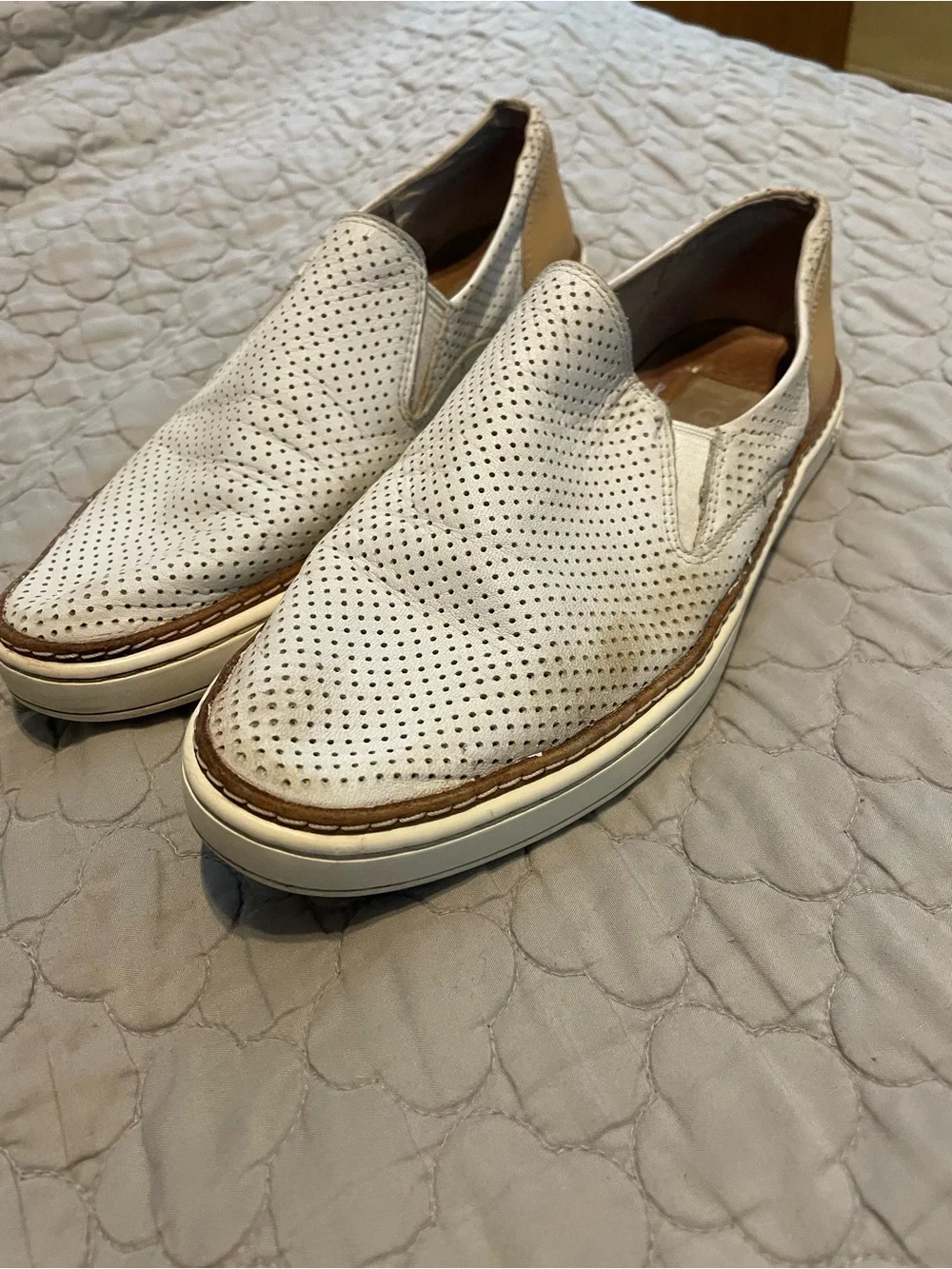 UGG women’s slip